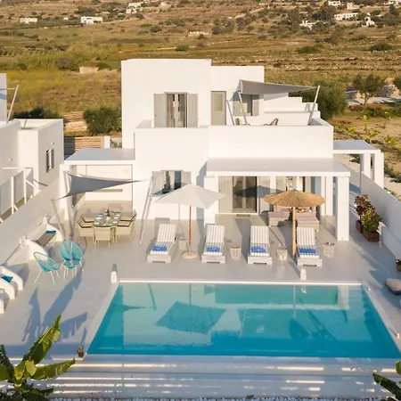 Elitas * Parikia (Paros)