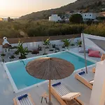فيلة Elitas